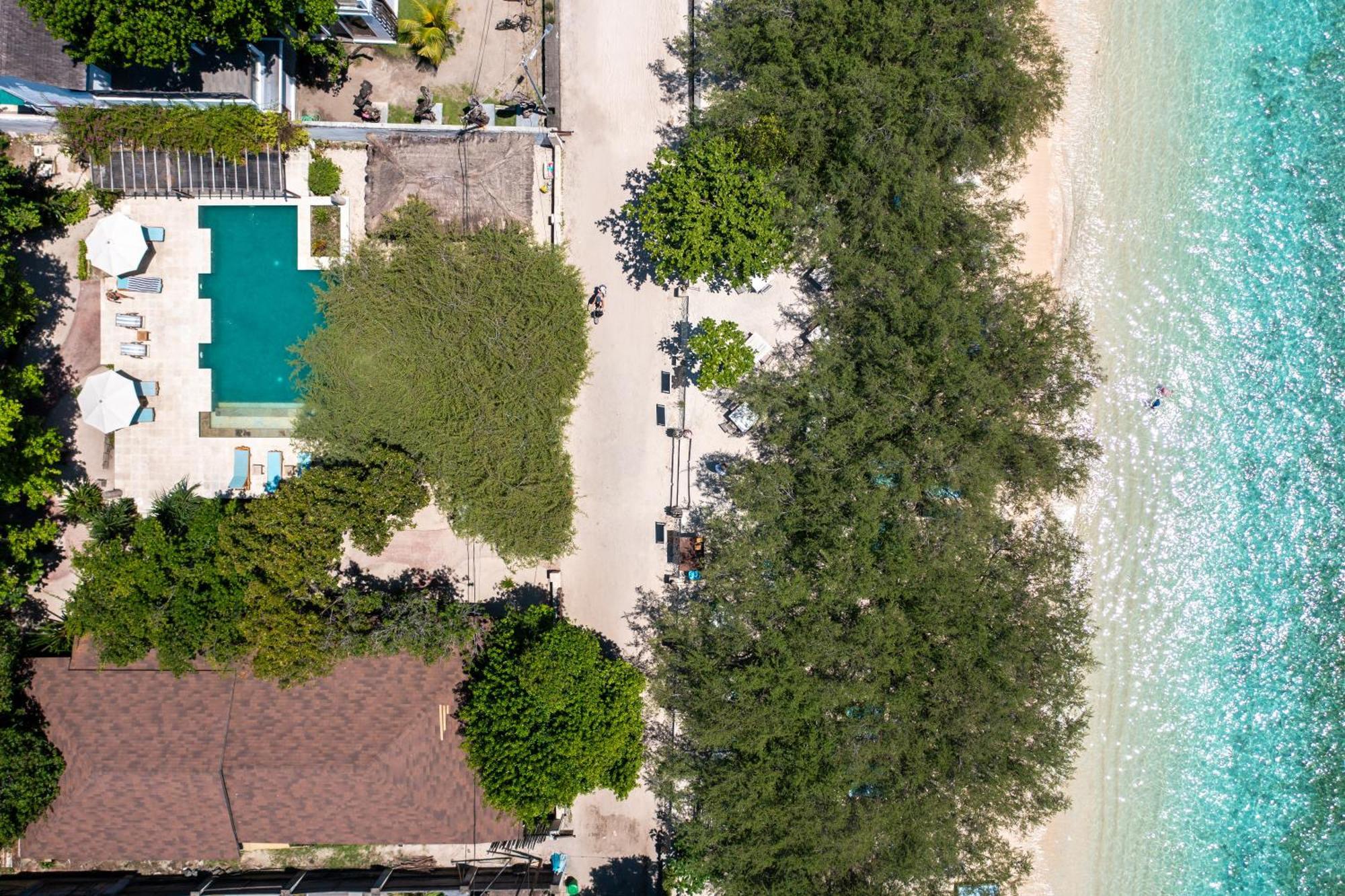 Wilson'S Retreat Hotel Gili Trawangan Exterior photo